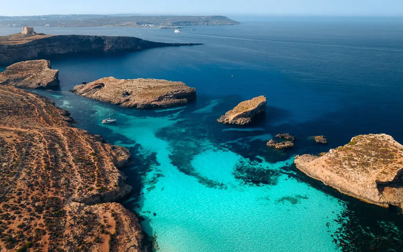 Blue Lagoon, Comino